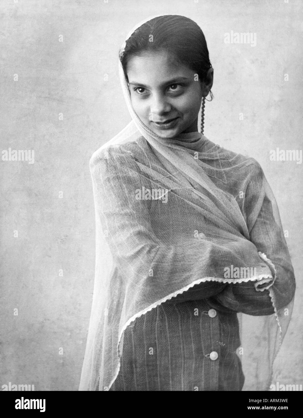 1940 indian woman Black and White Stock Photos & Images - Alamy