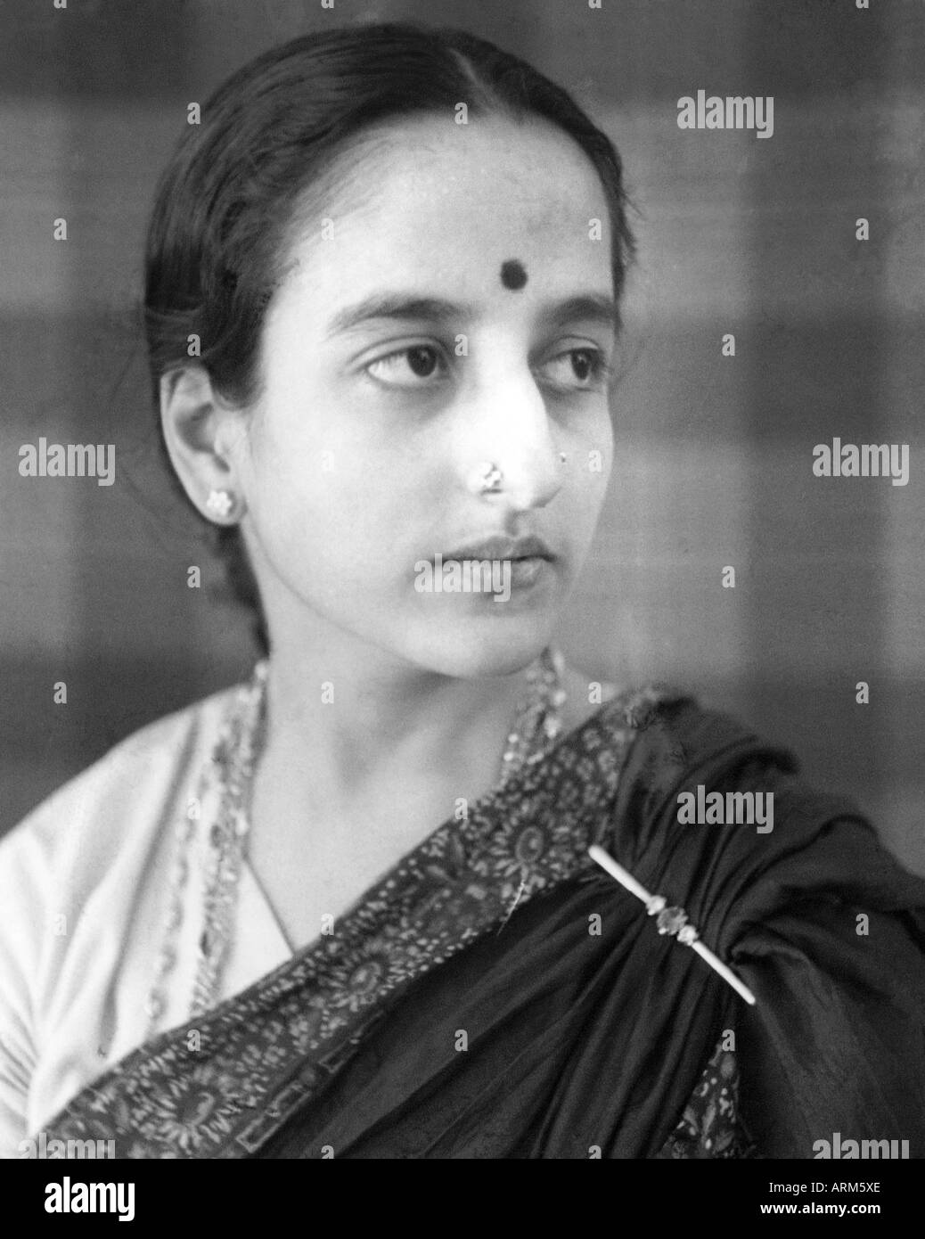 VRB101253 Indian woman in saree bindi on forehead portrait in studio Madras India 1940 s Stock Photo
