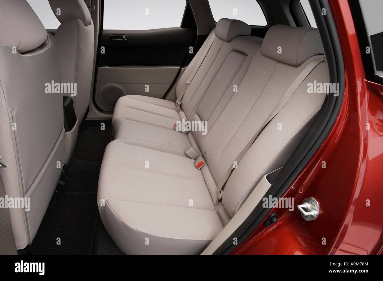 08 Mazda Cx 7 Sport In Red Rear Seats Stock Photo Alamy