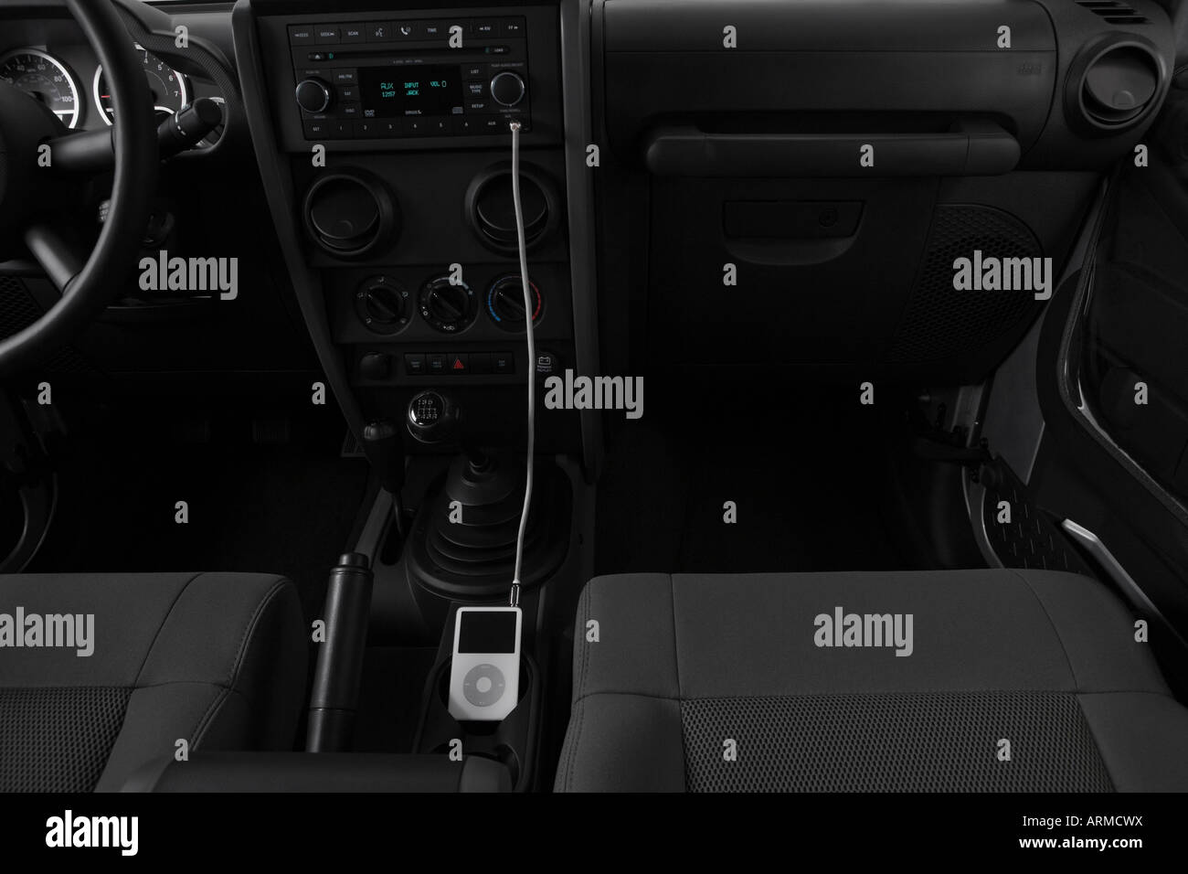 2008 Jeep Wrangler Unlimited Rubicon in Silver Auxilliary Jack Props