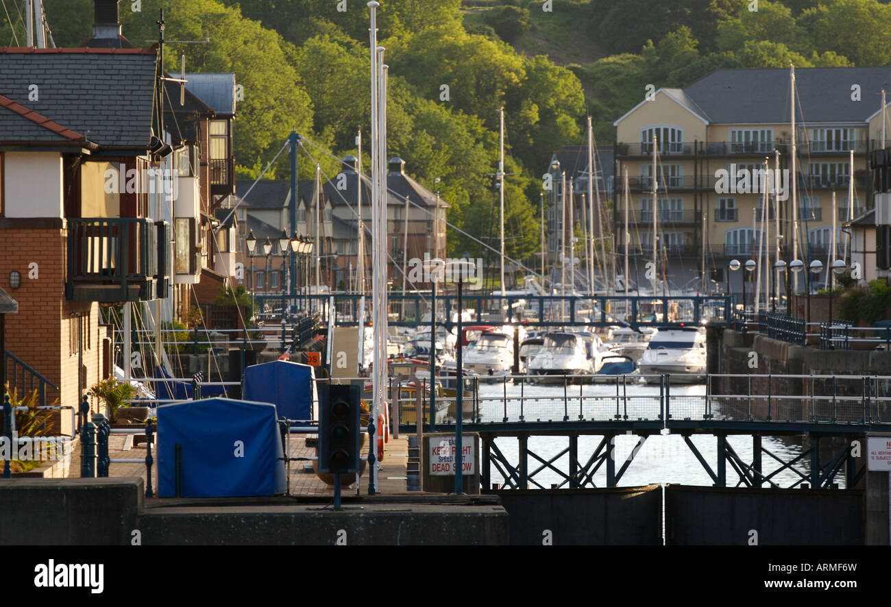 Waterfront Housing, Penarth Marina Stock Photo Alamy