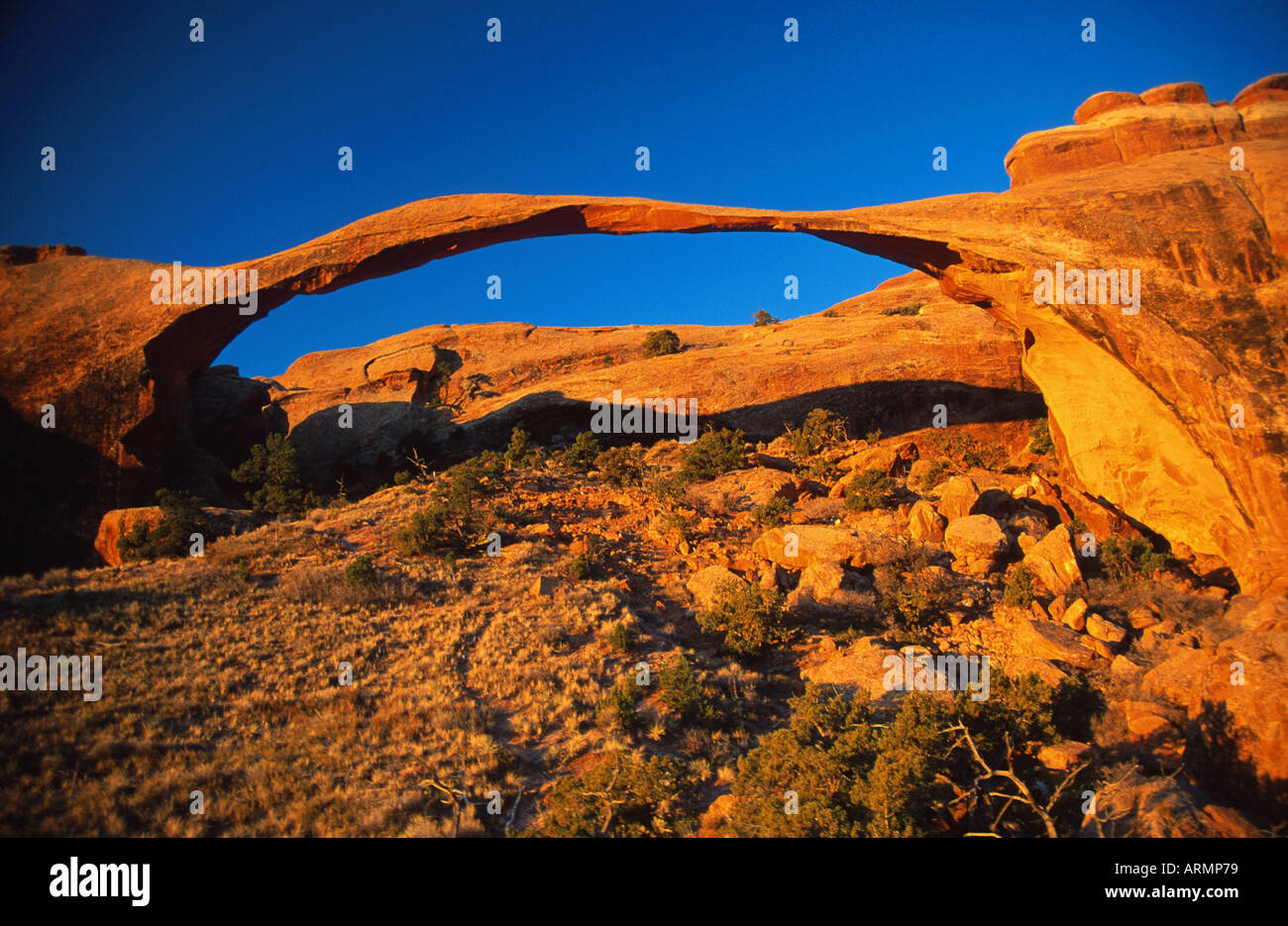 Natural arch out of stone hi-res stock photography and images - Alamy