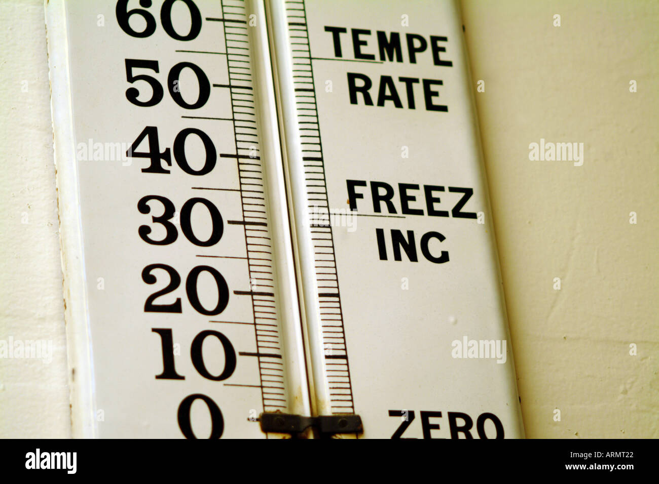 Themometer hi-res stock photography and images - Alamy