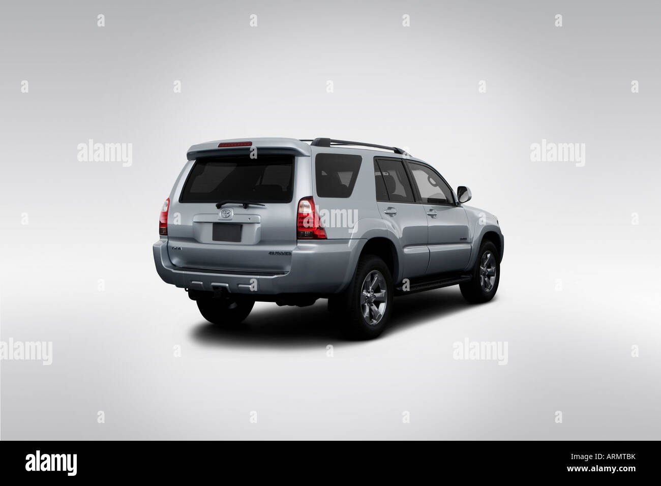 2008 toyota 4runner limited in hi-res stock photography and images - Alamy