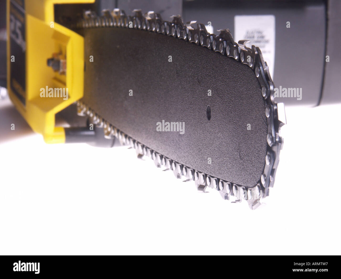 Chainsaw blades hi-res stock photography and images - Alamy
