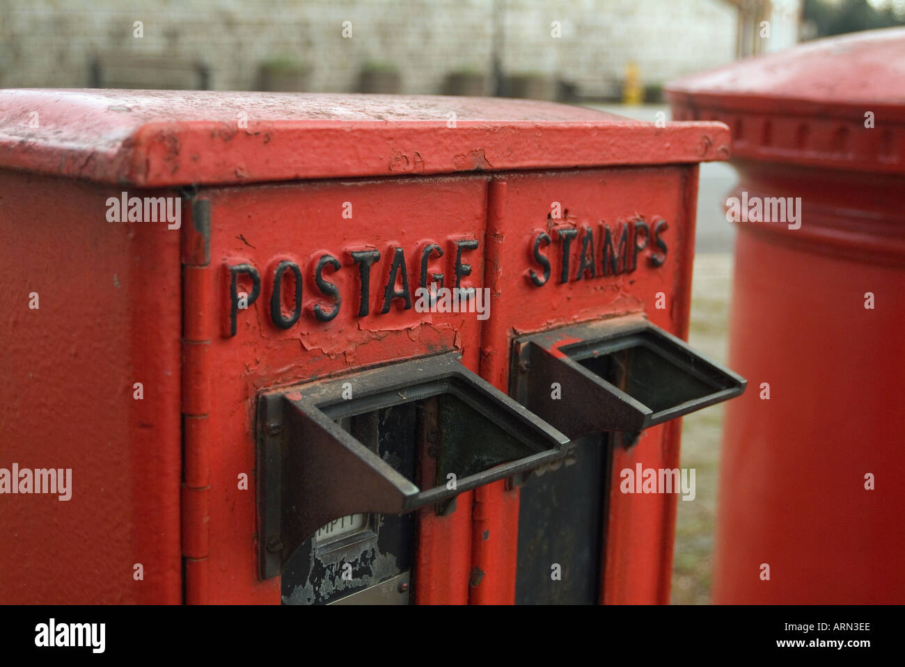Royal mail stamp vending machine hires stock photography and images Alamy