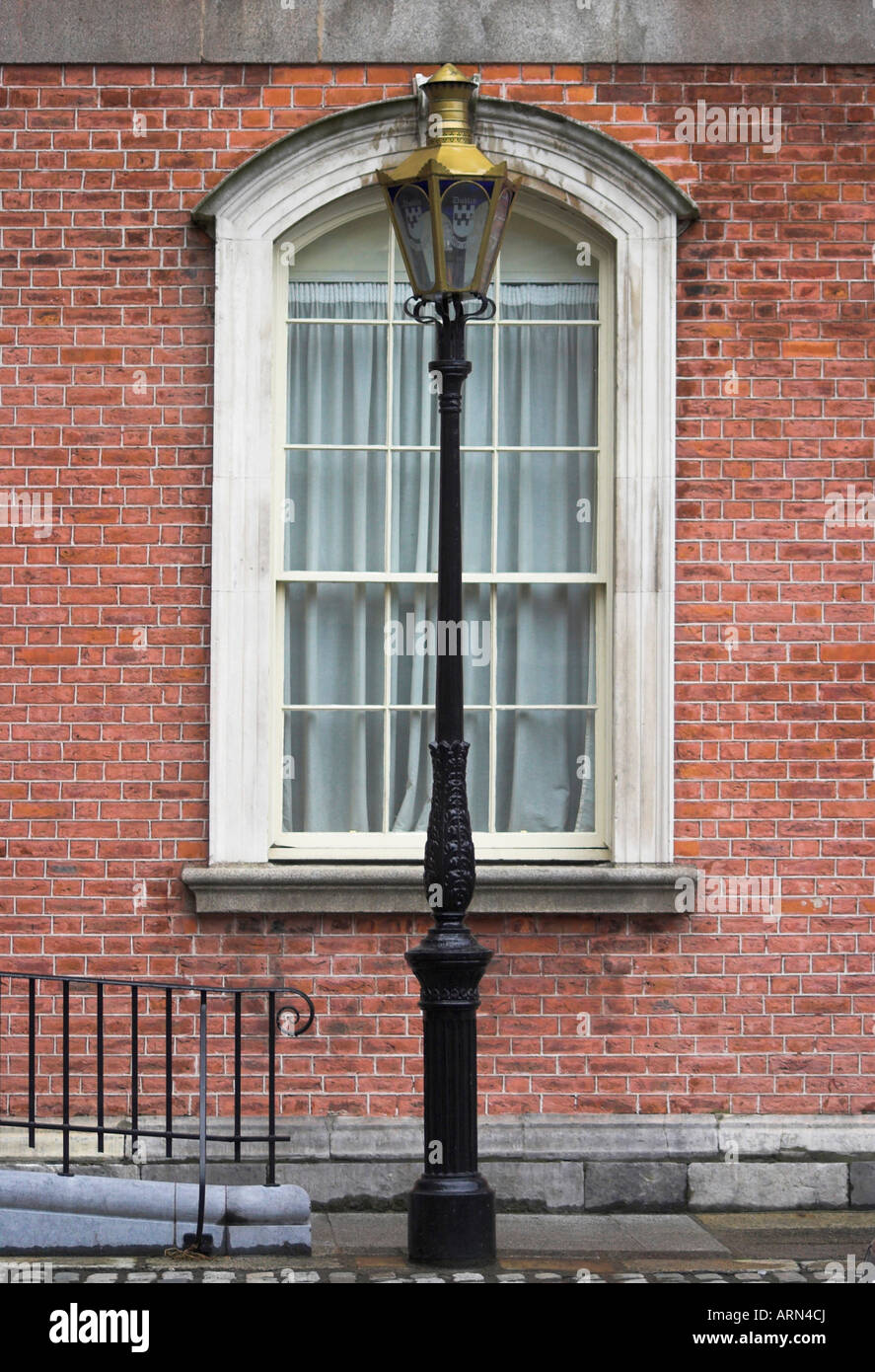 Dublin lamp post window castle lamp hires stock photography and images Alamy