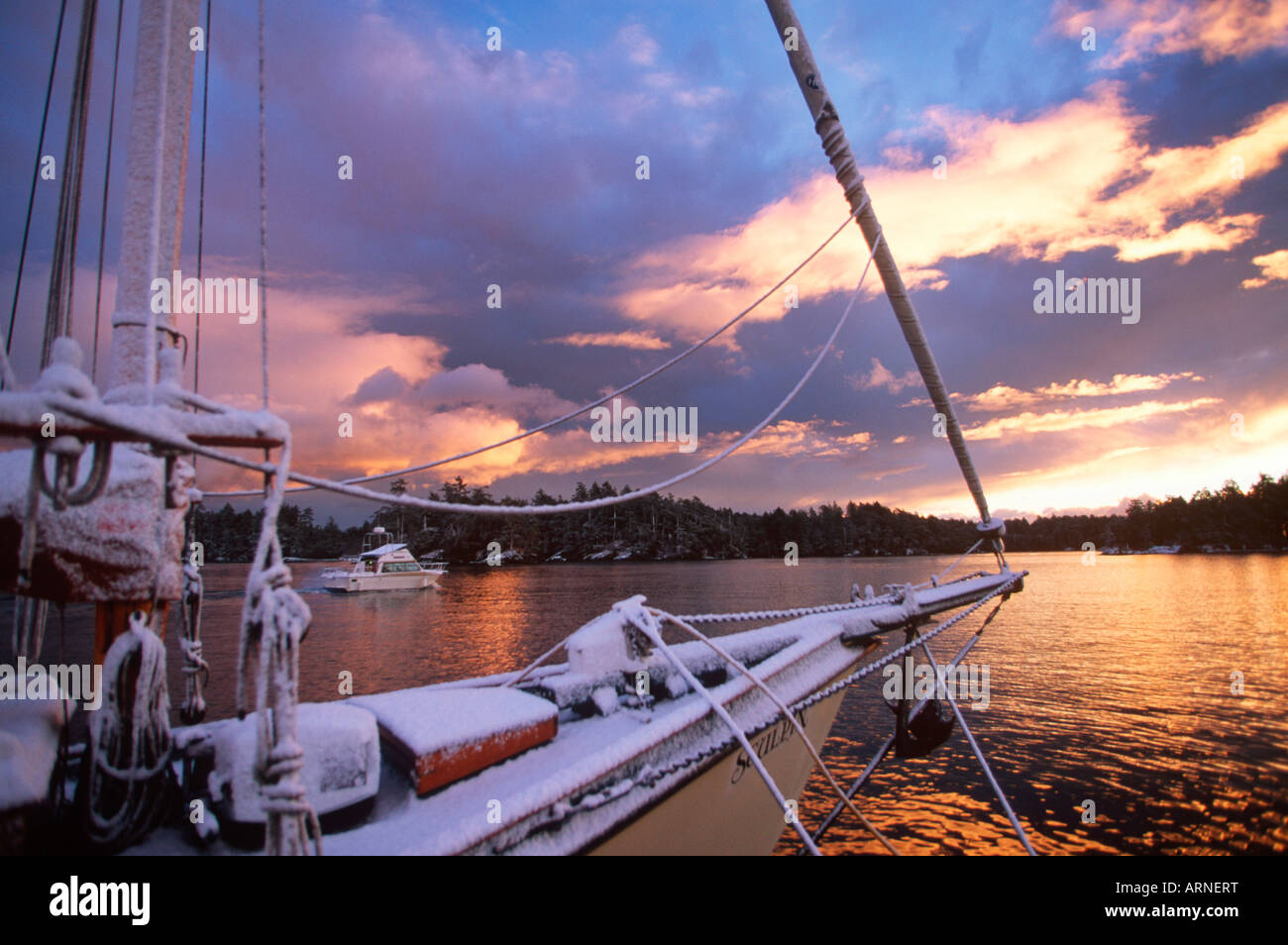 Rare snowfall at canoe cove marina hires stock photography and images