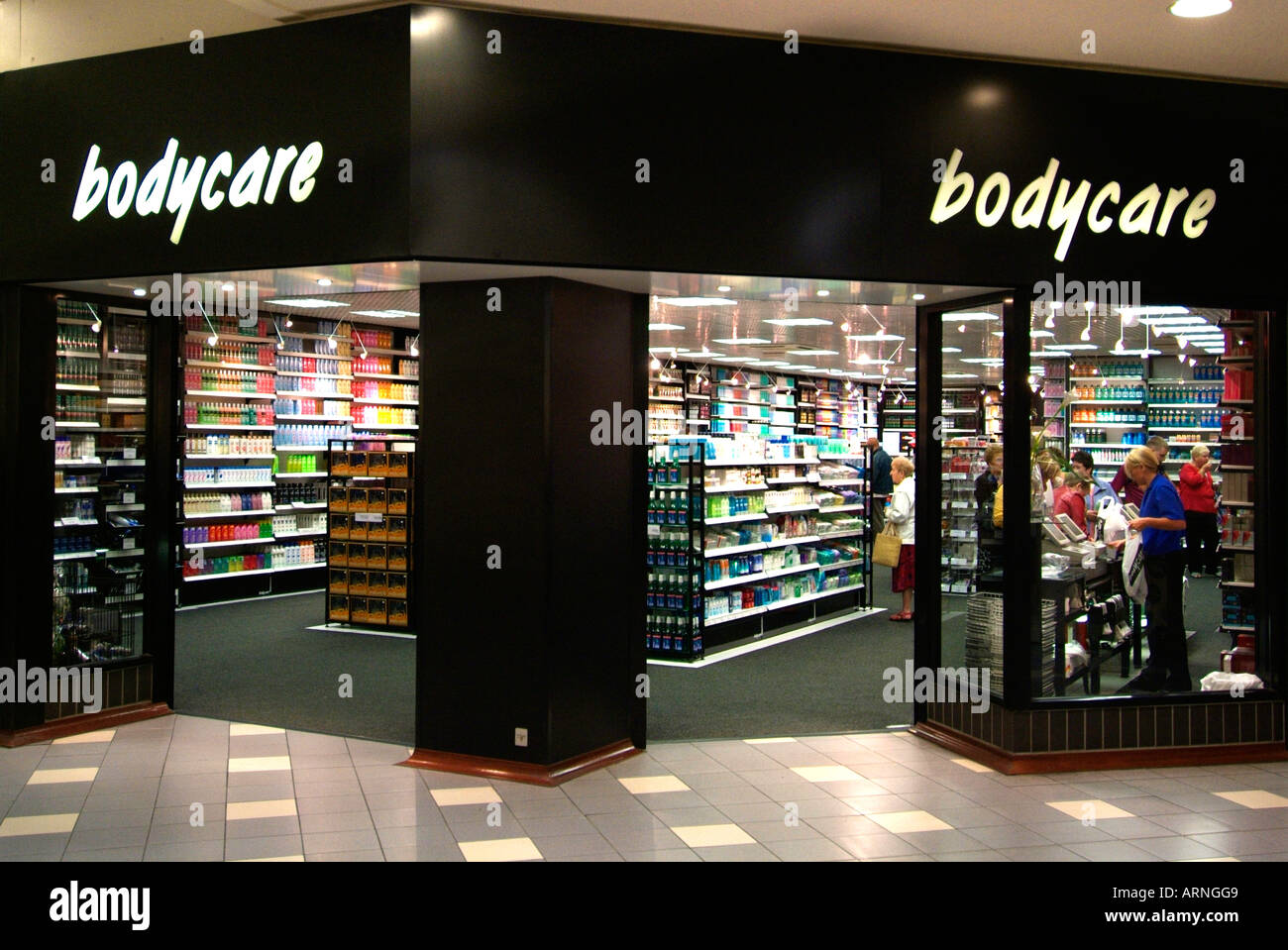 Bodycare shop hi-res stock photography and images - Alamy