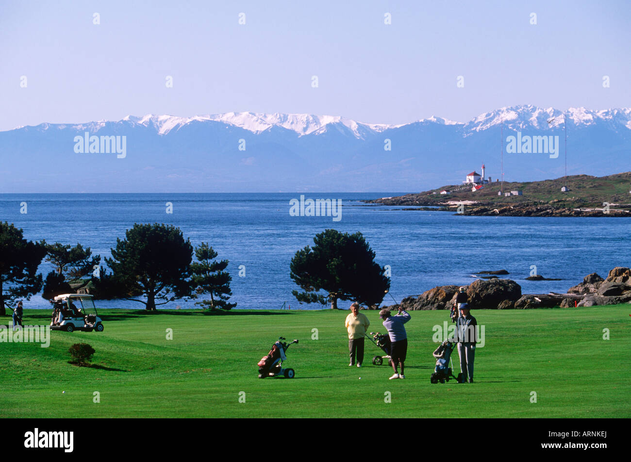 Victoria Golf Course with the Olympic Peninsula mountains and Trial