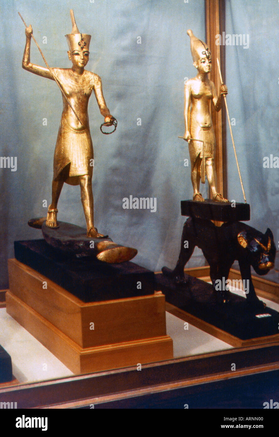 King tutankhamun hires stock photography and images Alamy