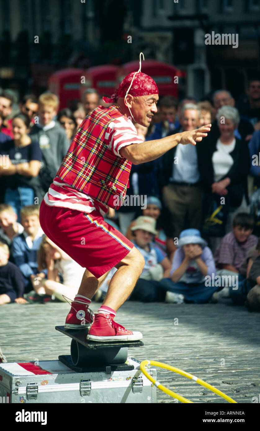 Acrobat performing at the Edinburgh Festival Fringe, Scotland, UK Stock Photo