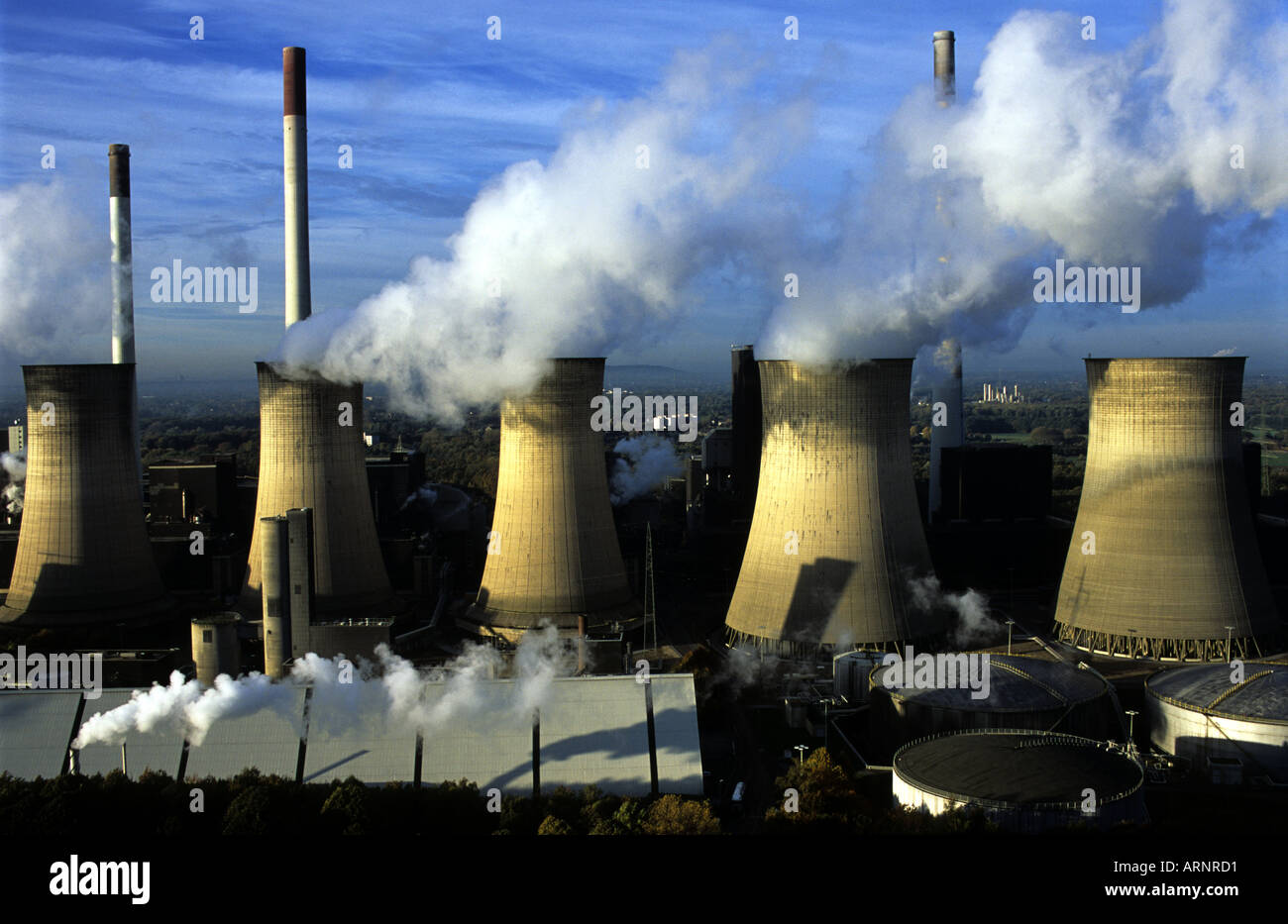 Coal-fired power station Stock Photo - Alamy