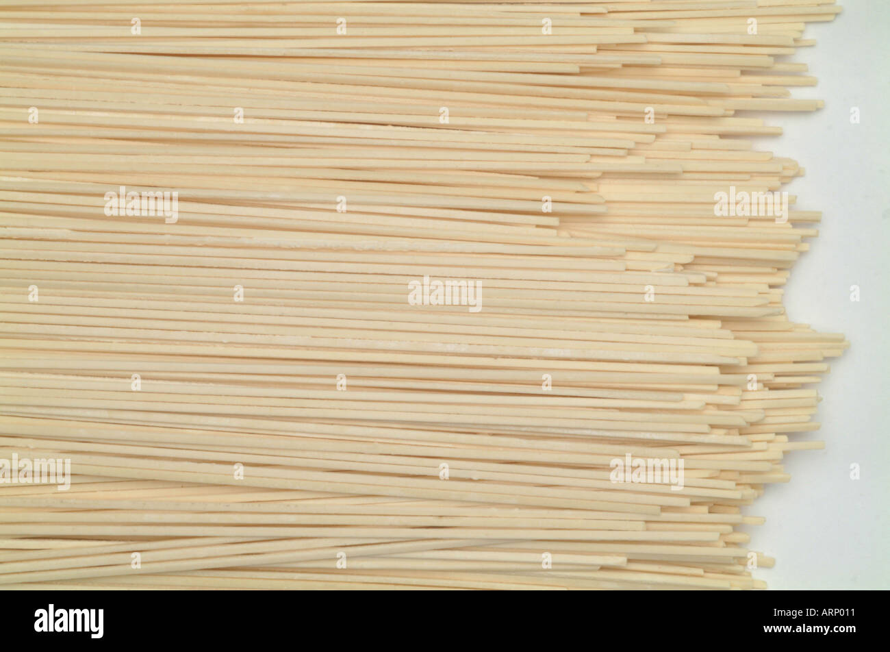 Spaghetti Chinese oriental uncooked rice noodle pasta Stock Photo Alamy