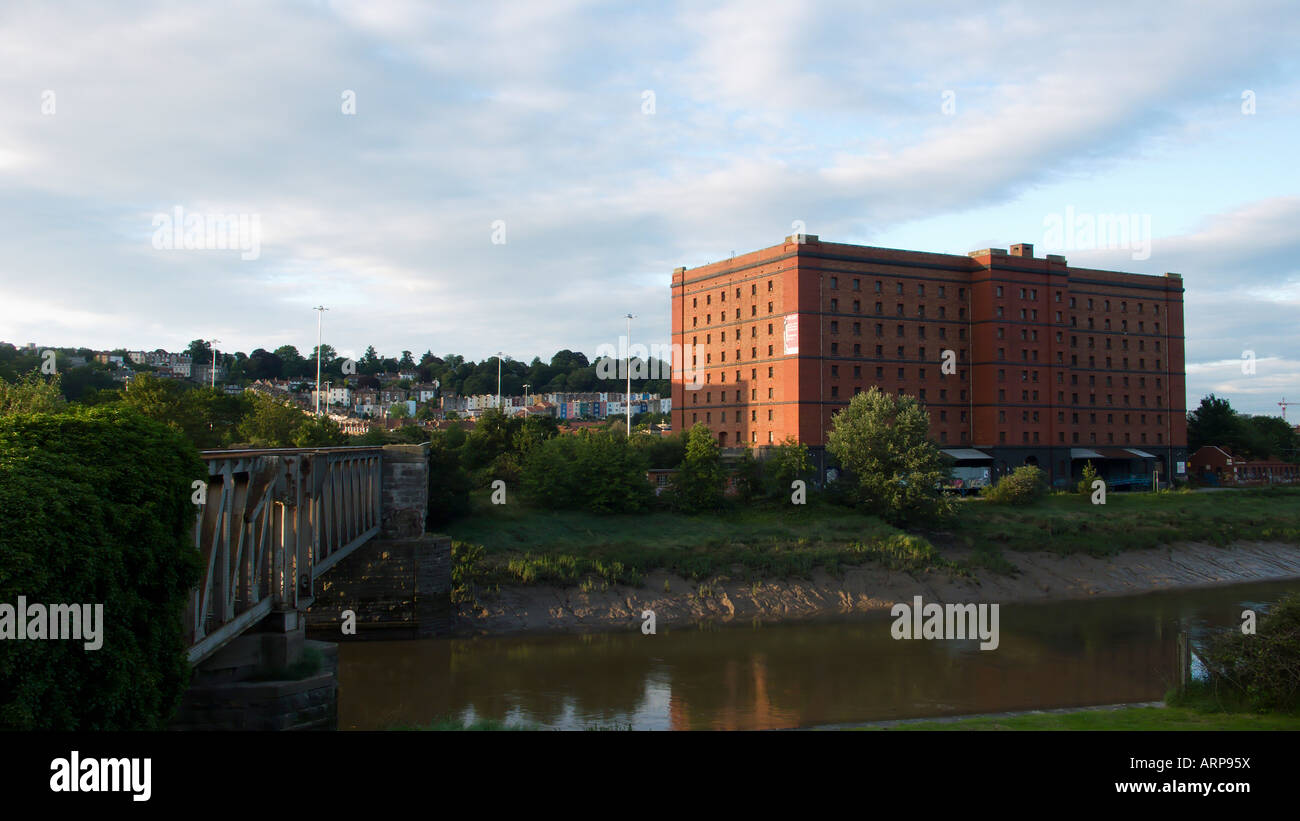 tobacco warehouse bristol Tobacco warehouse bristol hi-res stock photography and images