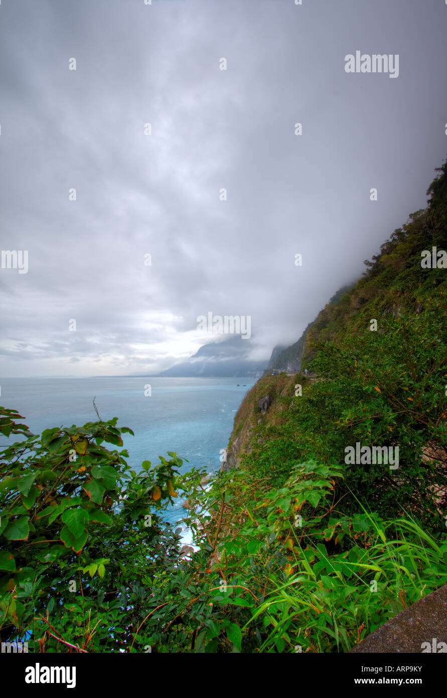 Ching Shui Cliff along SuHua Coast Highway, East Coast, Hua Lian, Taiwan Stock Photo