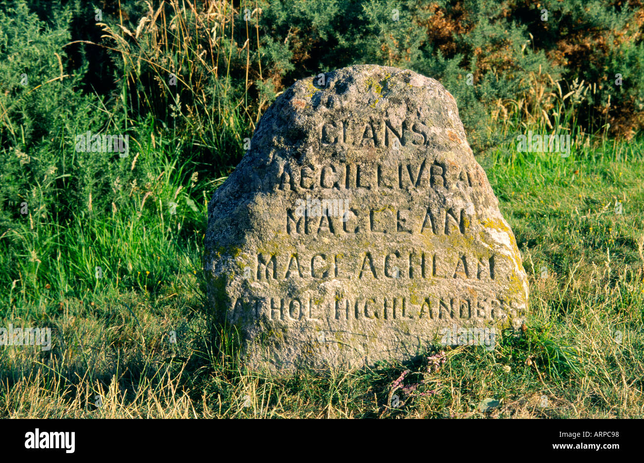 Culloden Battlefield, Inverness, Scotland. Memorial stone grave marker to fallen Scottish Highland clansmen of the 45 rebellion Stock Photo