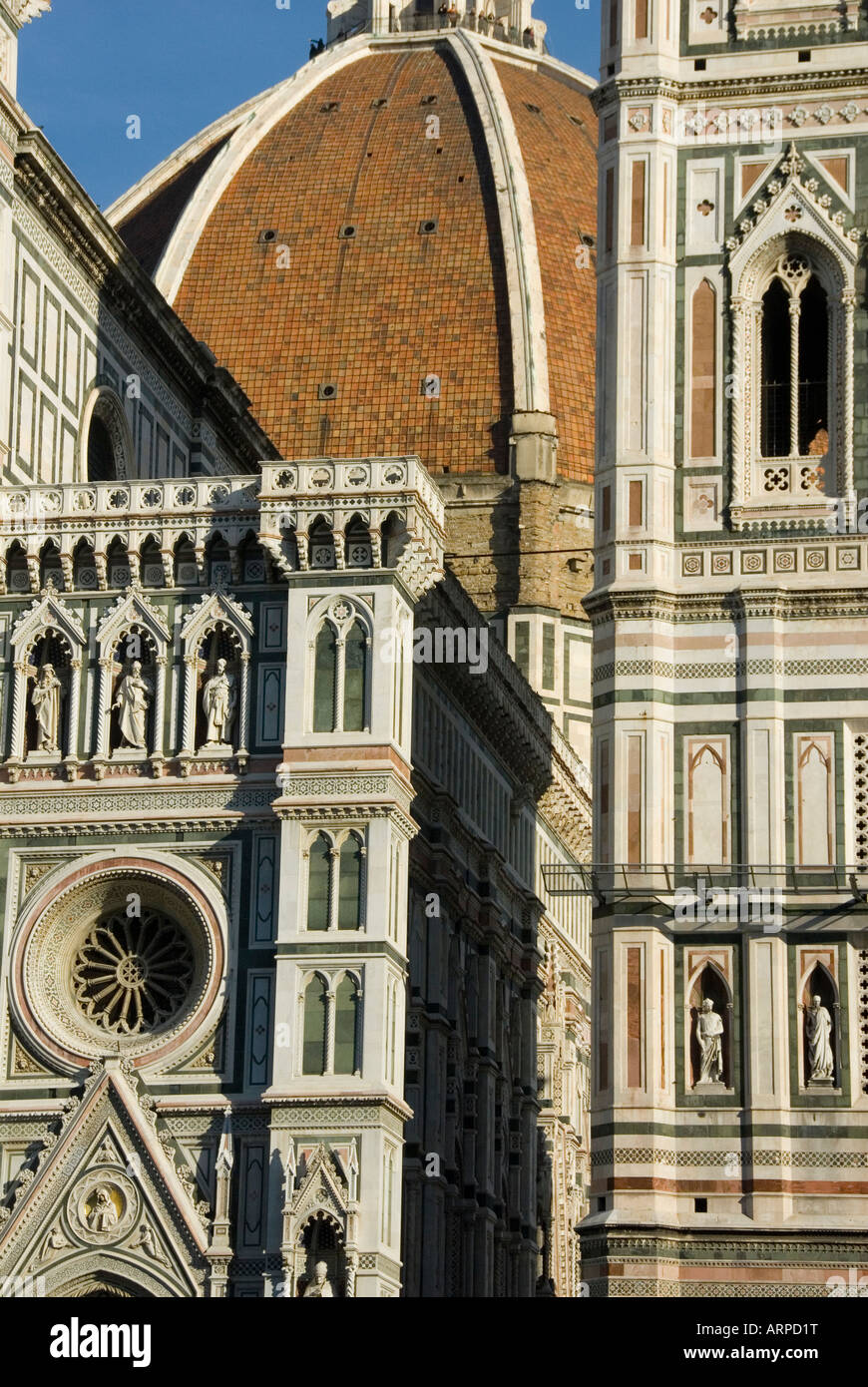 Brunelleschi's dome the Florence Duomo of seen next to the façade and ...