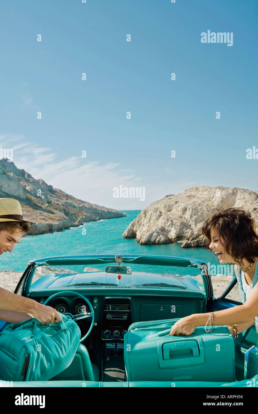 Lifting bags hires stock photography and images Alamy