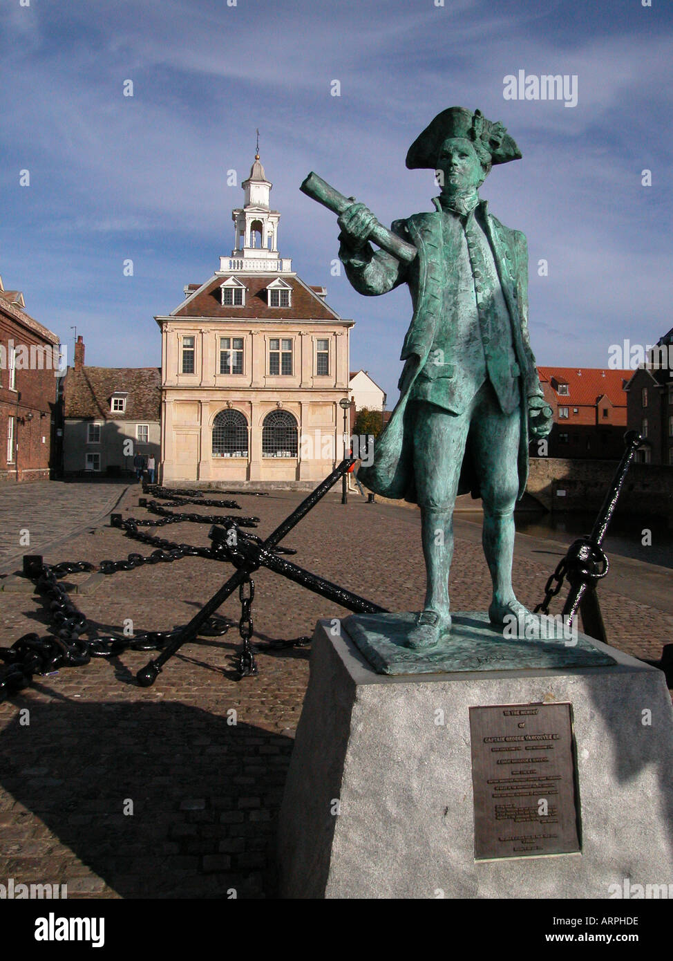 Statue of George Vancouver standing in front of the Custom House in ...