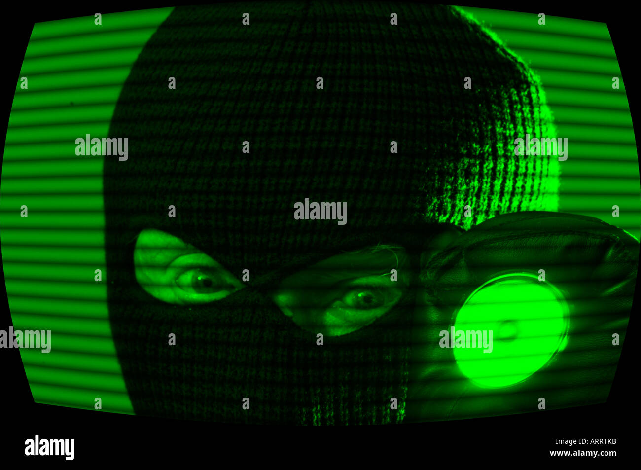 Cat wearing a ski mask hi-res stock photography and images - Alamy