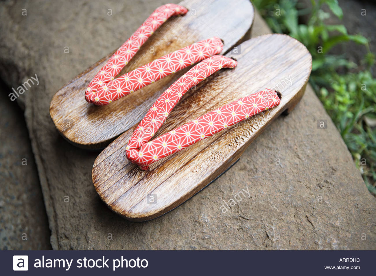 geta heels