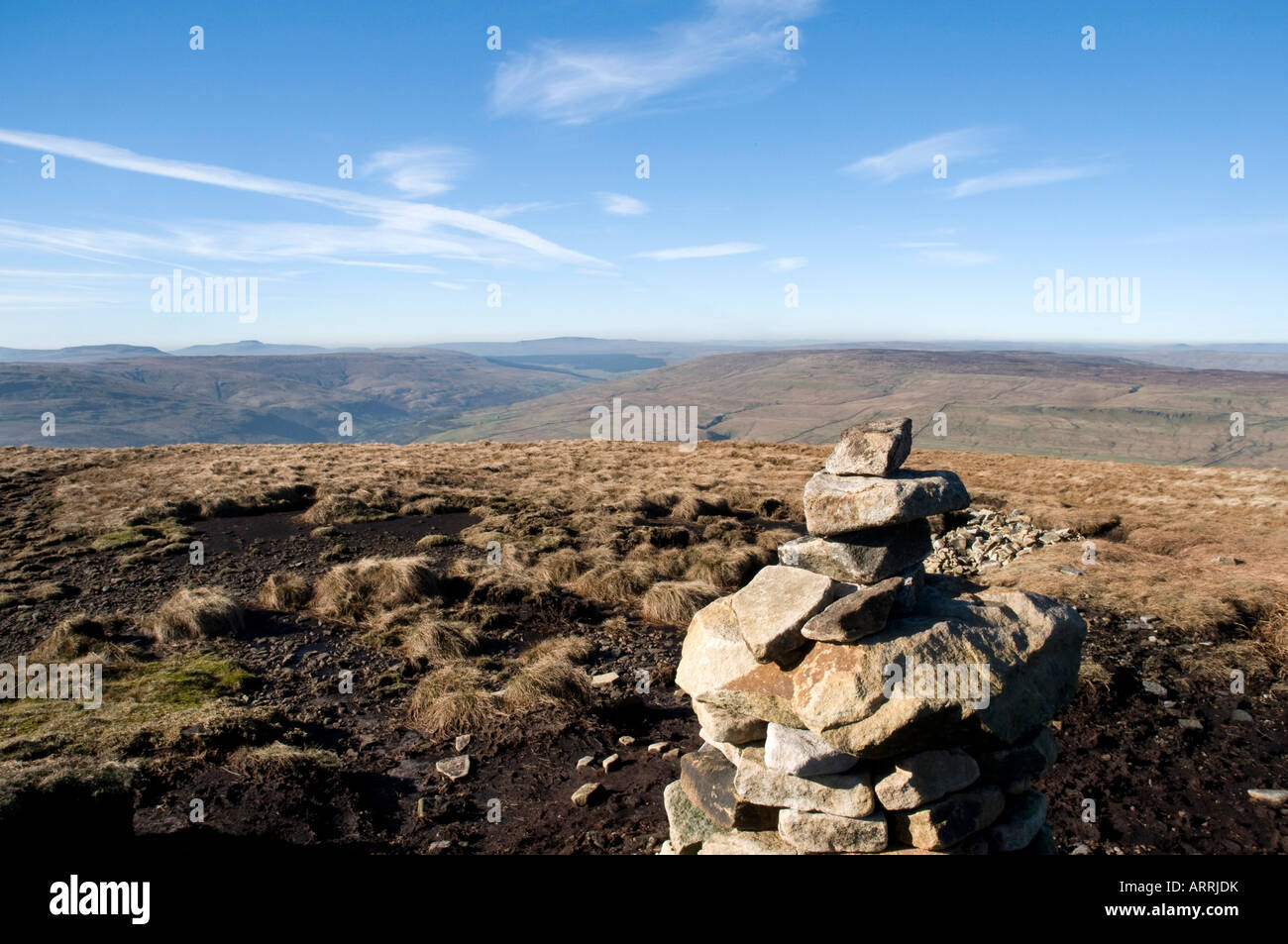 Top of On Buckden Pike, Upper Wharfedale, Nr Buckden, Yorkshire Dales, Northern England Stock Photo