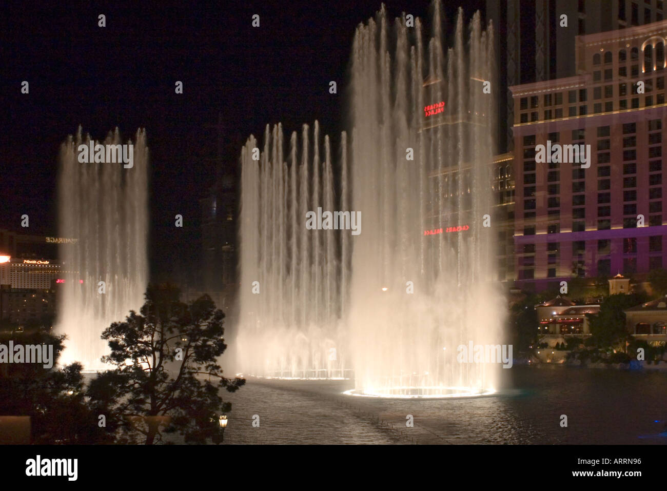 Bellagio Water & Light Show, Las Vegas strip Stock Photo Alamy