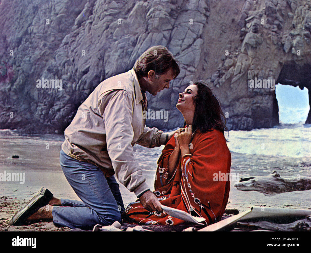 SANDPIPER 1965 film with Elizabeth Taylor and Richard Burton Stock Photo -  Alamy