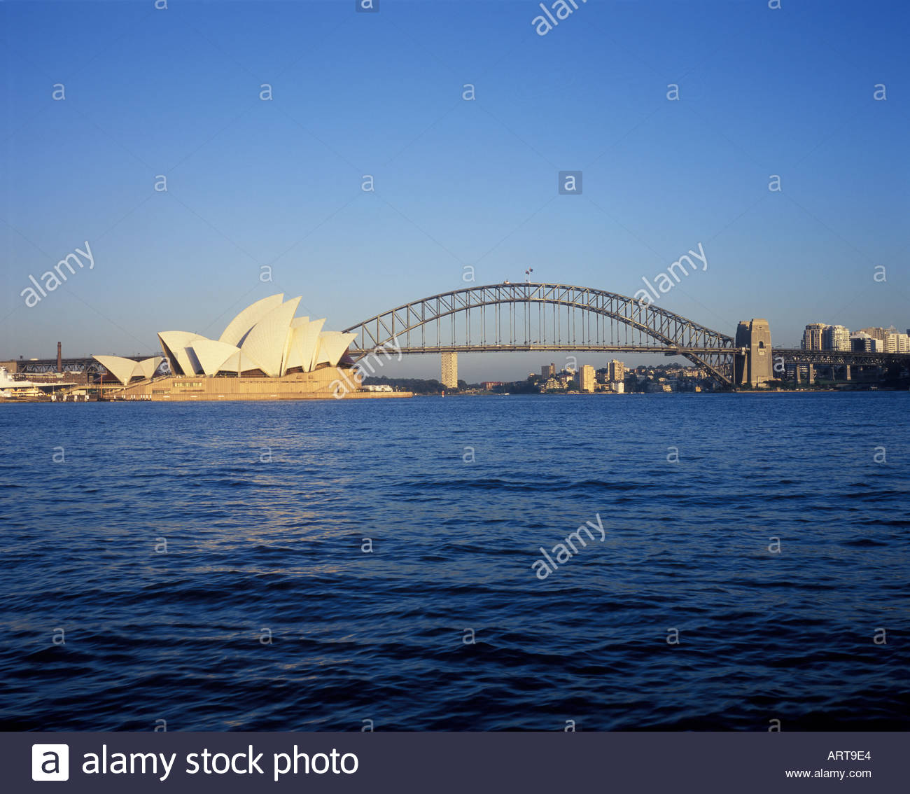 Sydney Opera House and Harbour Bridge viewed from Mrs Macquaries Point ...