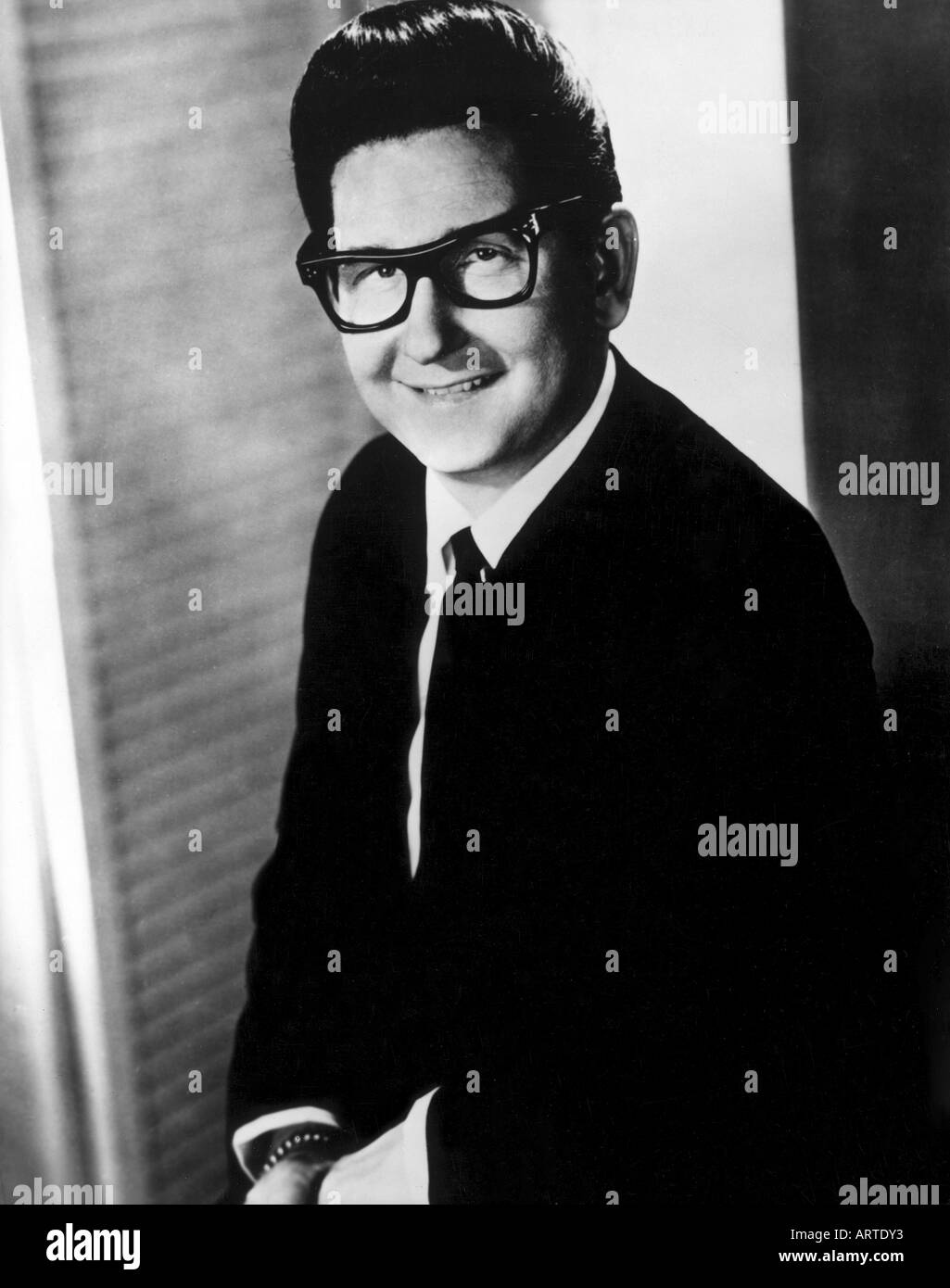 Roy orbison 1963 hi-res stock photography and images - Alamy