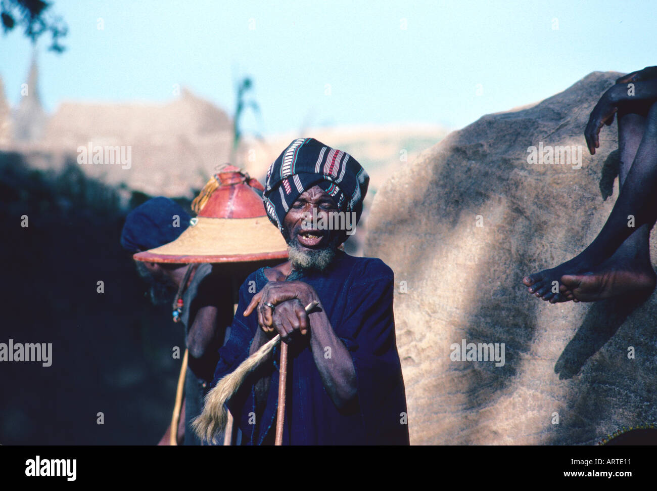 Kanaga mask hi-res stock photography and images - Alamy