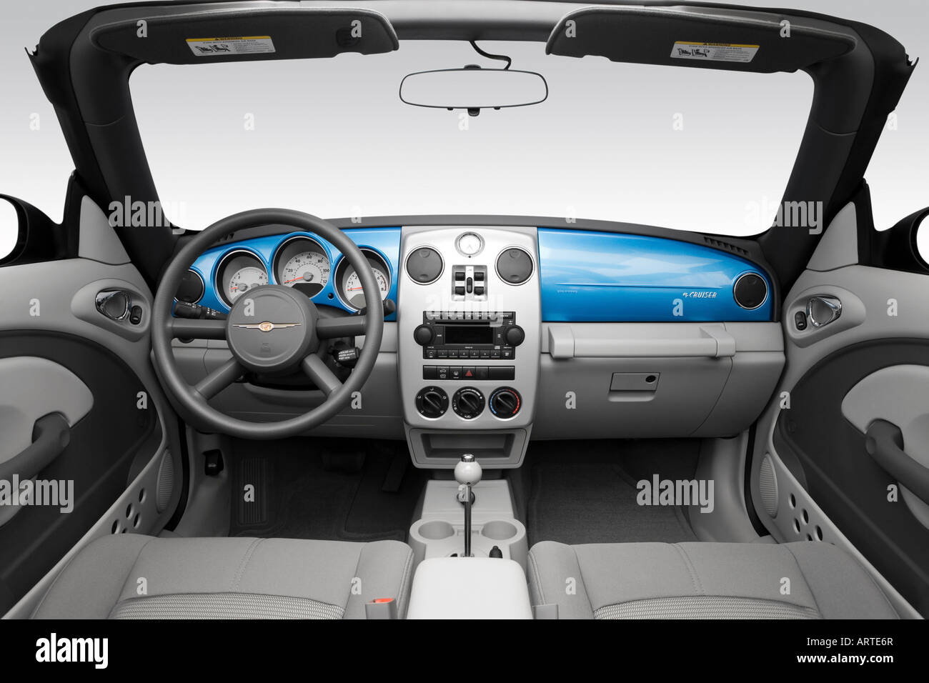 2008 Chrysler PT Cruiser in Blue Dashboard, center console, gear