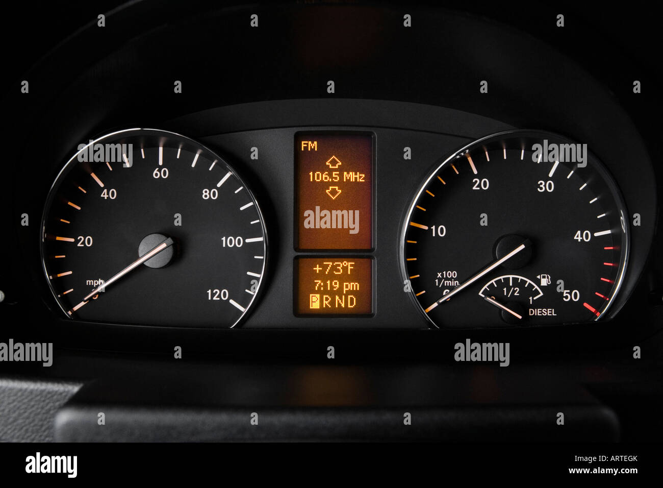2008 Dodge Sprinter 2500 Cargo in Gray - Speedometer/tachometer Stock Photo