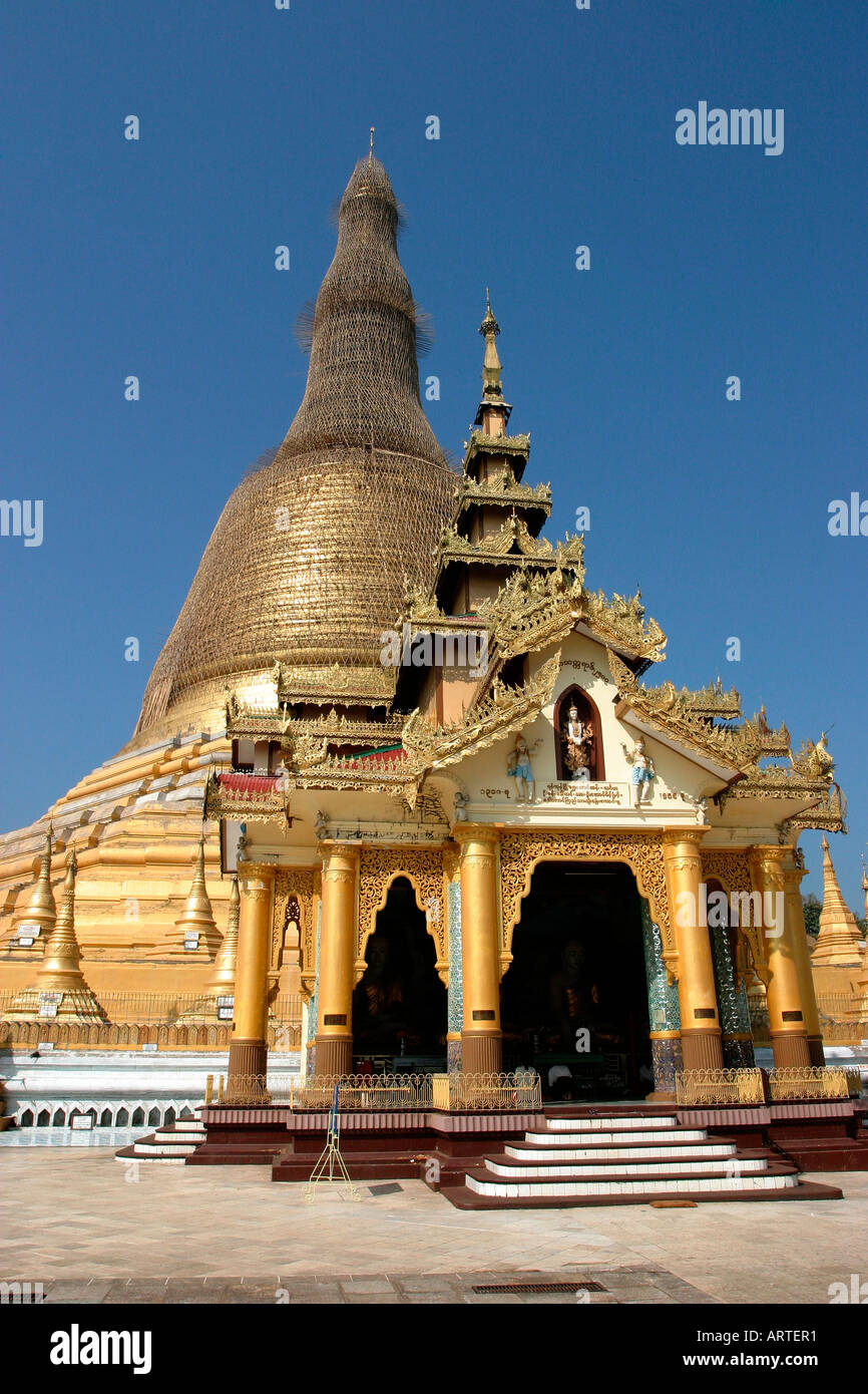 Shwemawdaw Pagoda, Bago, (Pegu), Burma, (Myanmar) Stock Photo