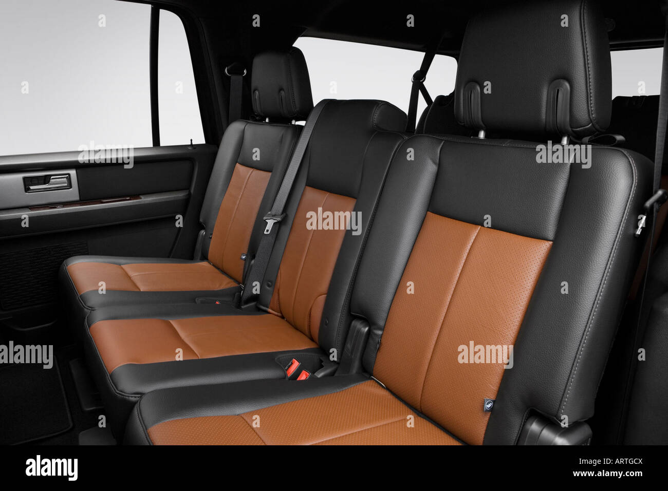 2008 Ford Expedition EL Limited in Orange - Front angle view