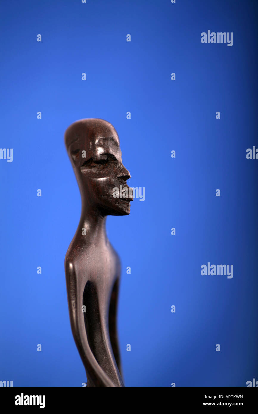 African wooden tribal carvings hi-res stock photography and images - Alamy