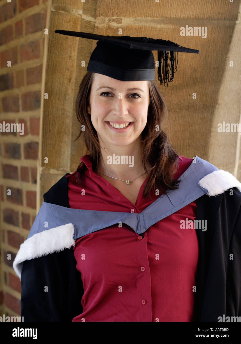 Girl student at graduation ceremony Stock Photo - Alamy