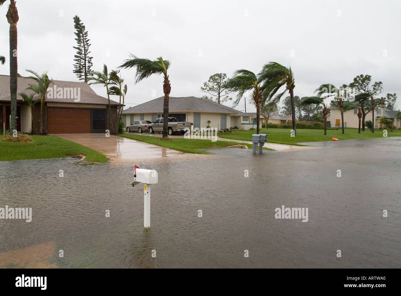 Hurricane Wilma South Florida storm Port5 Saint Lucie hurricanes street flooding  10 24 05 Stock Photo