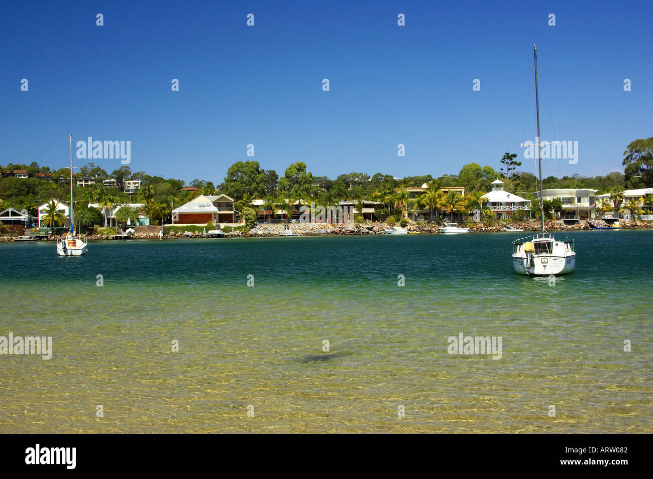 Rivers inlet hi-res stock photography and images - Alamy