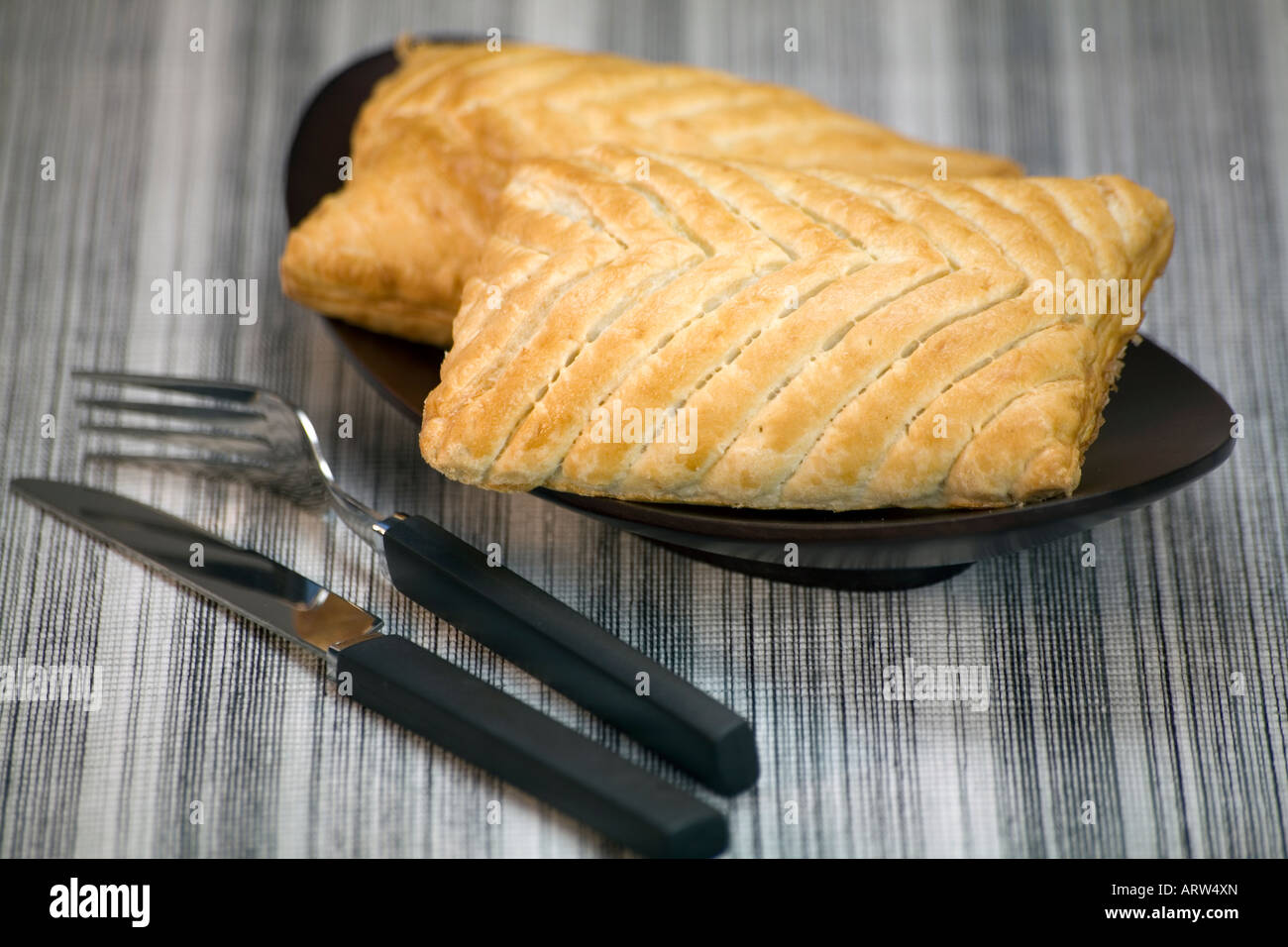 Golden pastry pies hi-res stock photography and images - Alamy