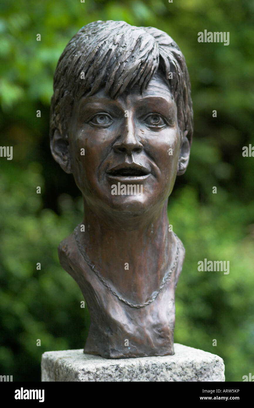 Memorial statue or bust of Veronica Guerin in the gardens of Dublin
