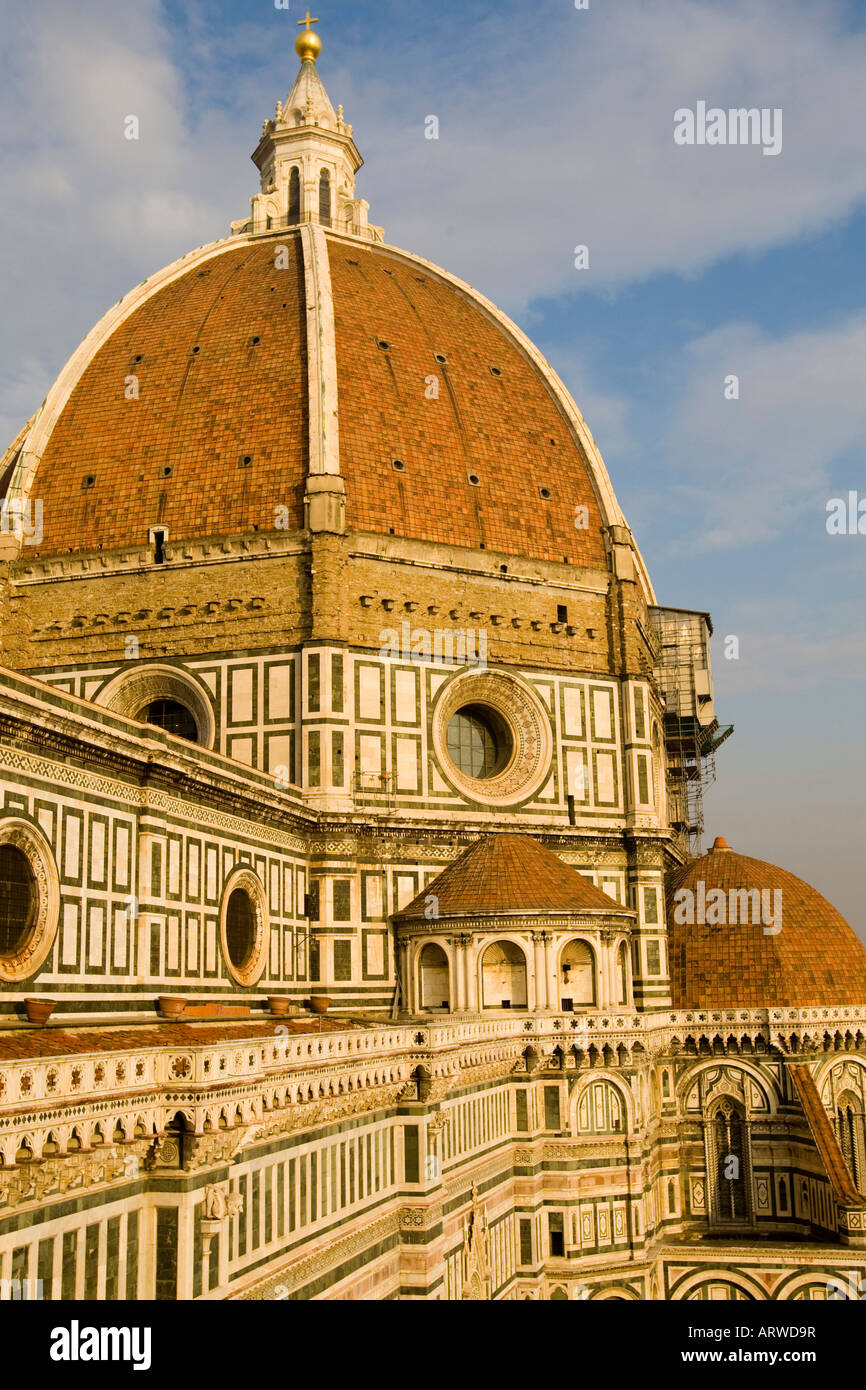 Brunelleschi's dome at the Basilica di Santa Maria del Fiore Florence ...