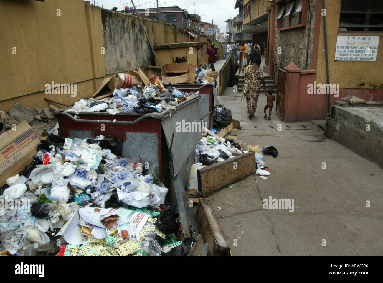 Nigeria: the wealthy have moved to the new capital Abuja: Lagos has become poor Stock Photo