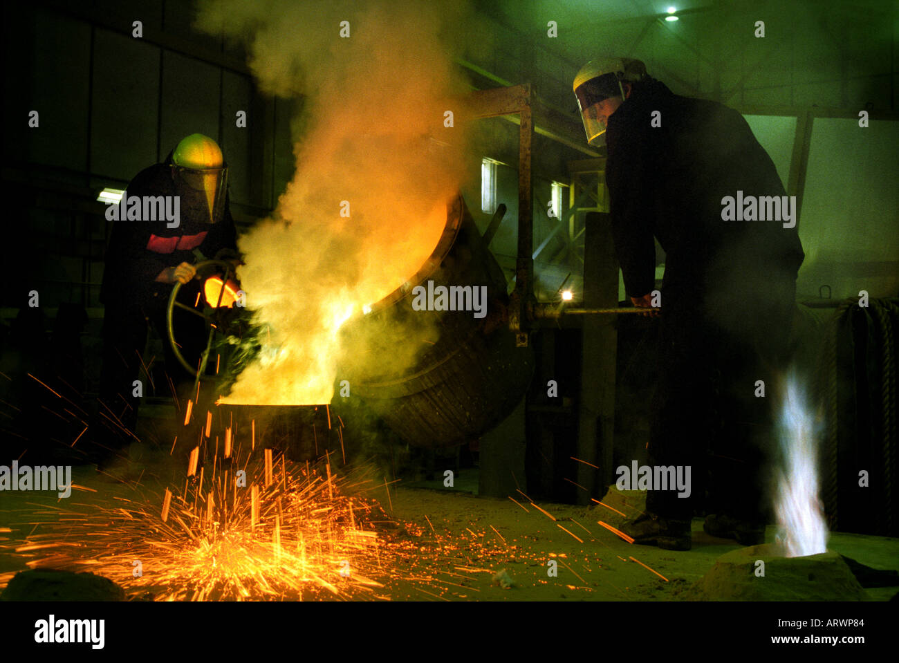 Bronze casting hires stock photography and images Alamy