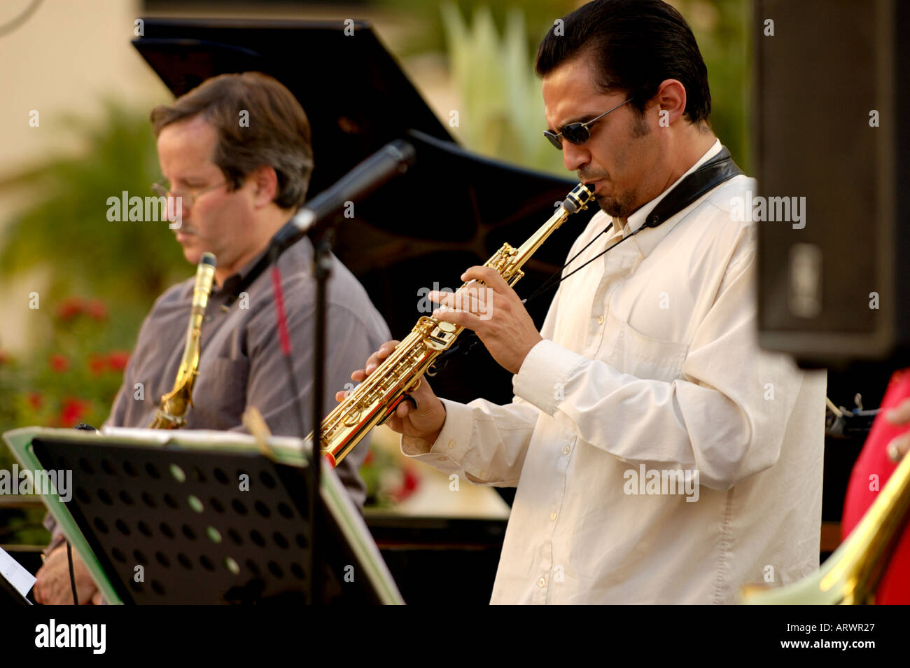 Jazz musicians playing wind instruments Stock Photo Alamy