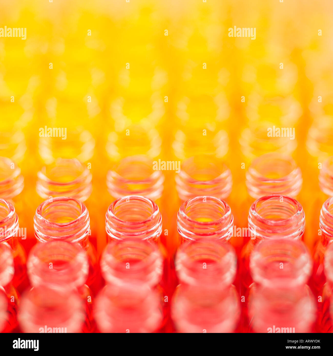 Yellow Liquid Vial High Resolution Stock Photography and Images Alamy