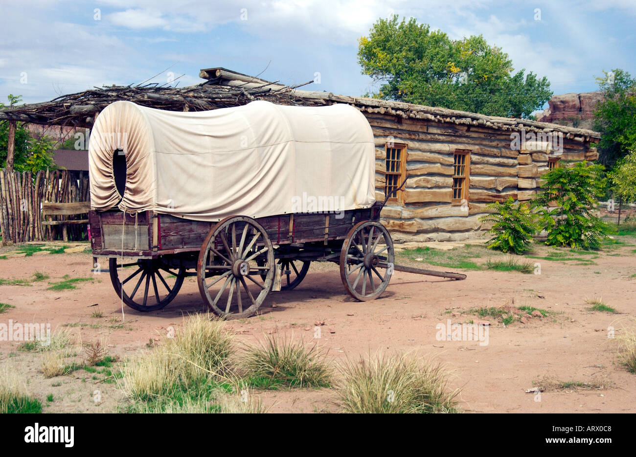 Covered wagon at historic Fort Bluff in Bluff Utah USA Stock Photo Alamy