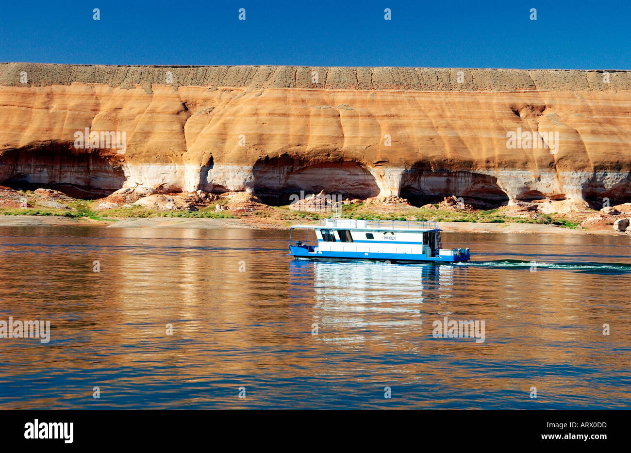 house boat us houseboat usa stock photos houseboat usa stock images house boat us houseboat usa stock photos houseboat usa stock images
