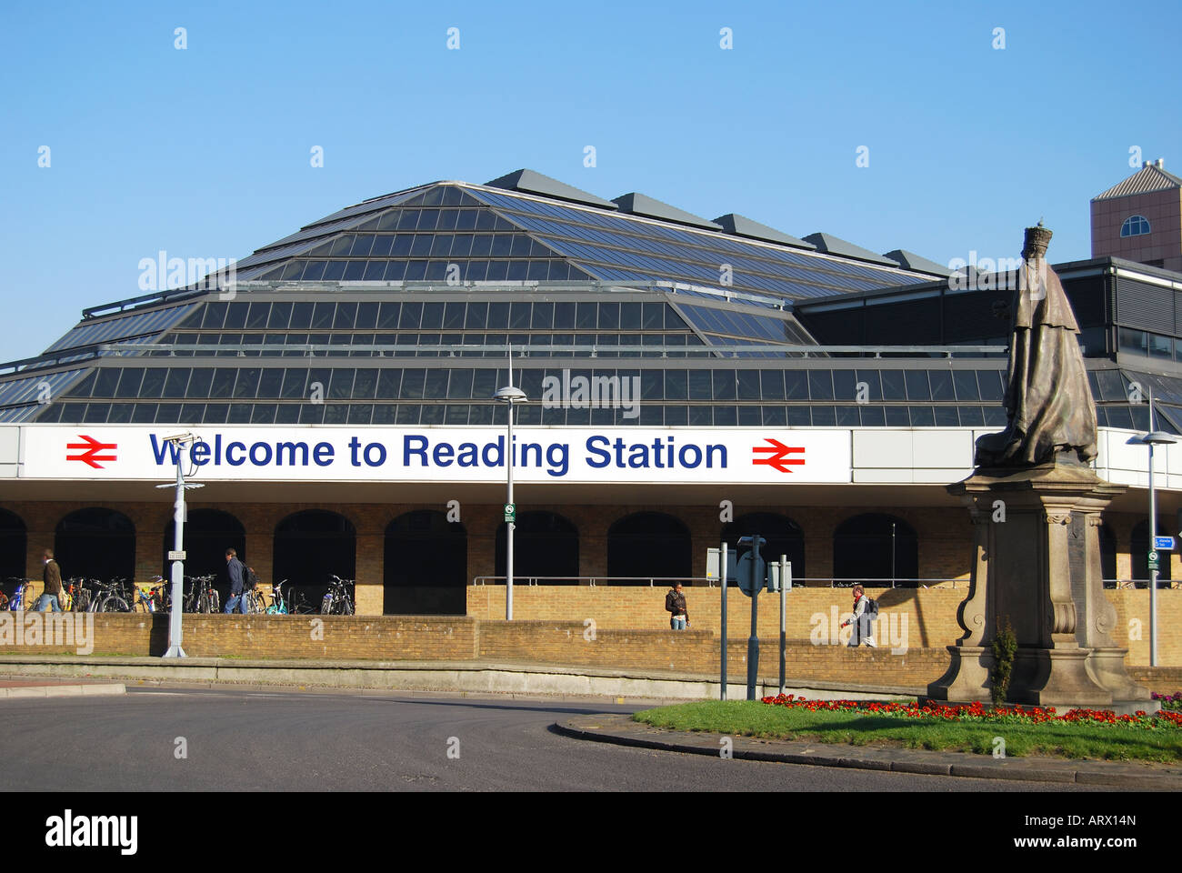 Reading Railway Station, Reading, Berkshire, England, United Kingdom